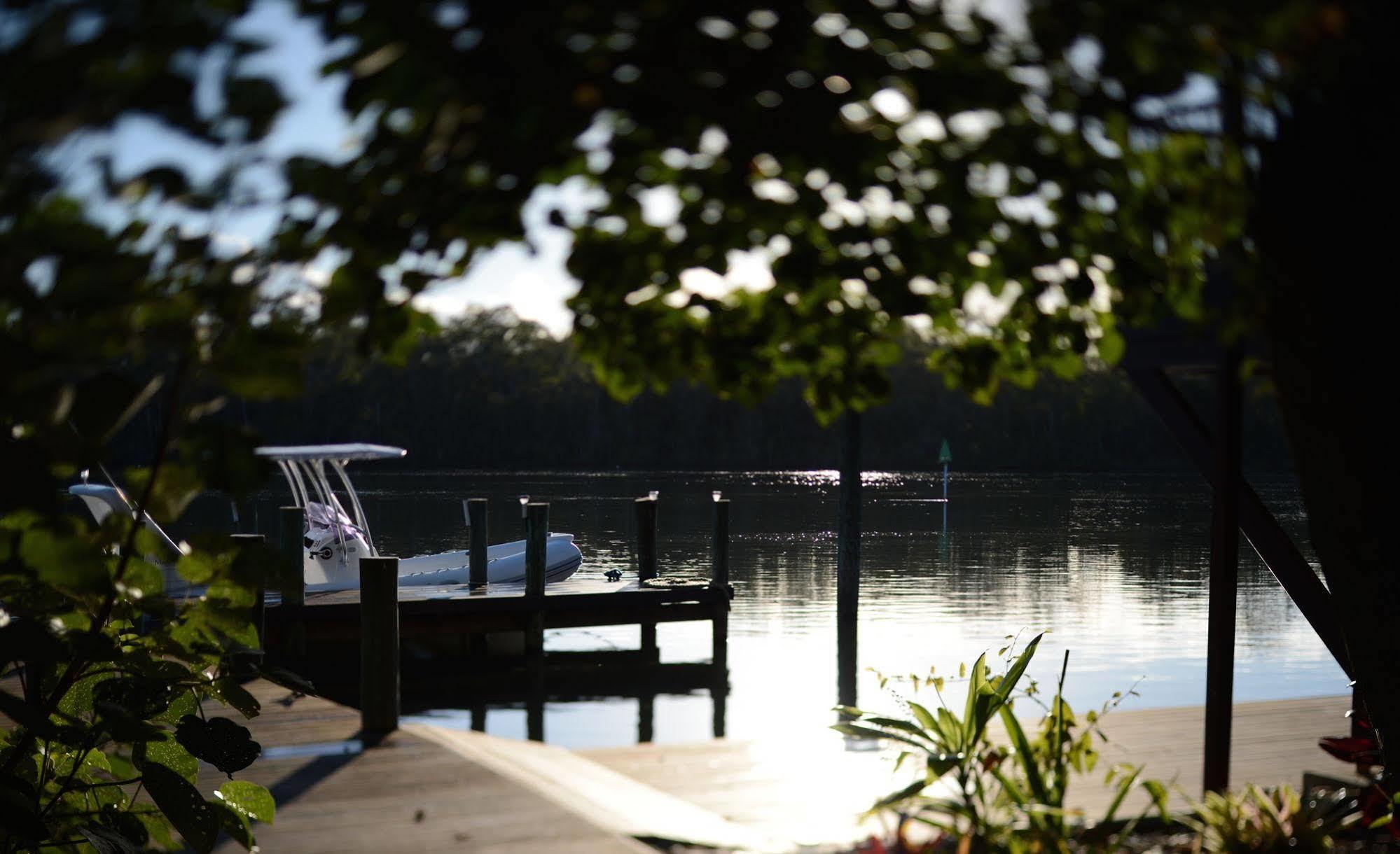 Готель Makepeace Island Noosa North Shore Екстер'єр фото